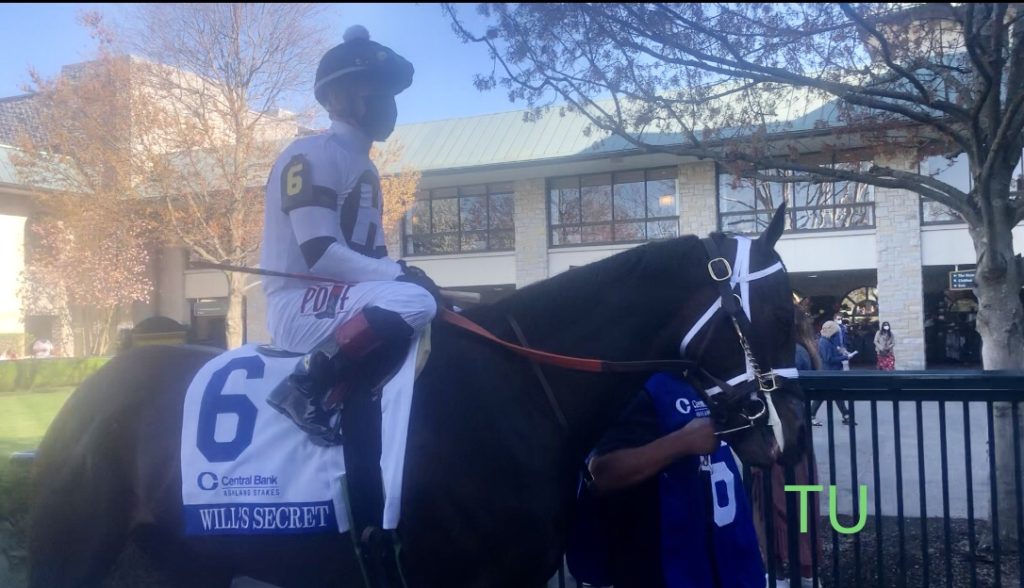 Will's Secret takes to the tunnel for Keeneland's Ashland Stakes. Watch her next in the Kentucky Oaks.